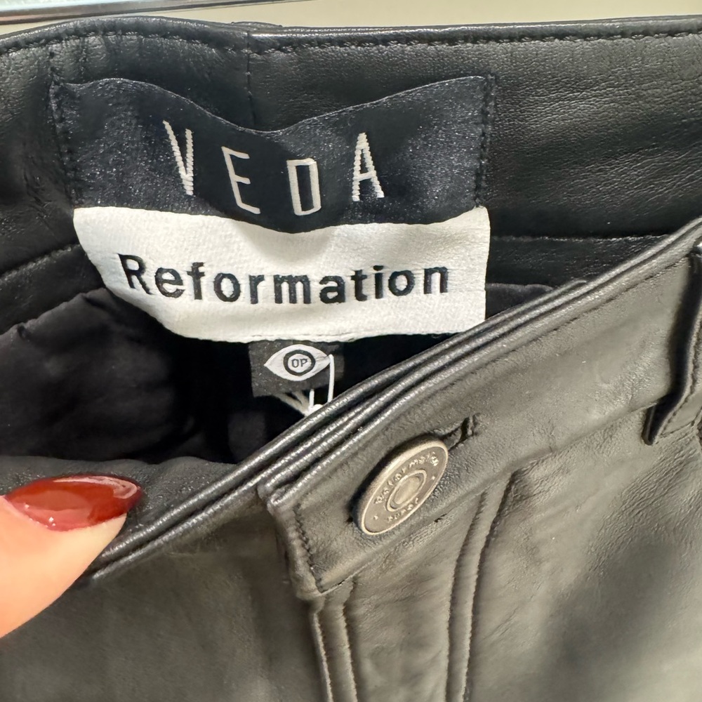Reformation Veda Cynthia Leather Pants - Picture 5 of 7